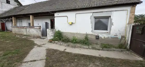 Eladó családi ház, Dunaegyháza 2 szoba 50 m² 12 M Ft
