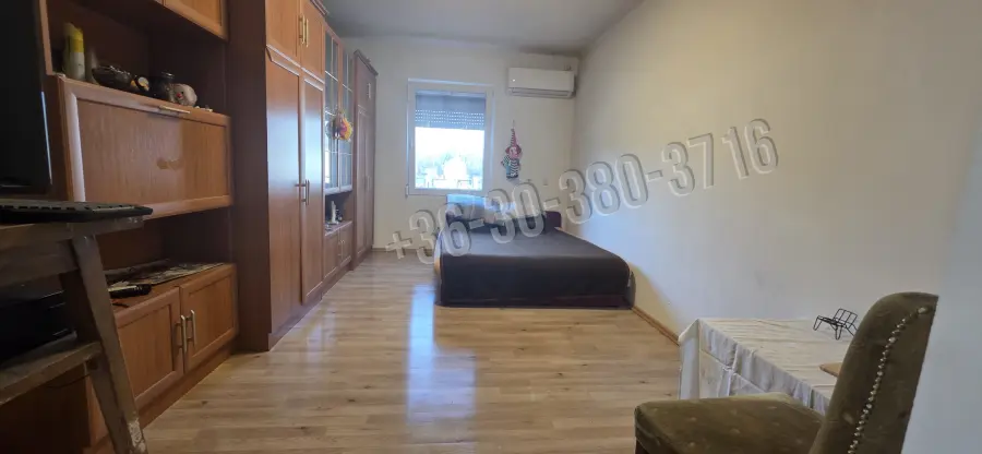 eladó családi ház, Kulcs