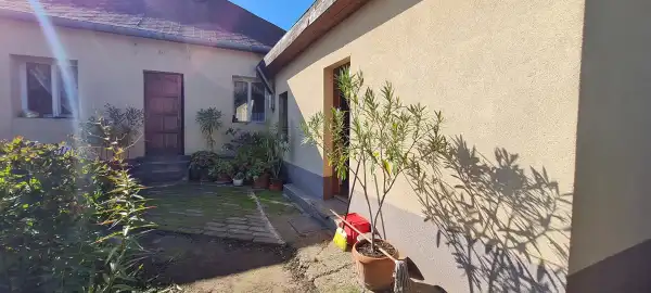 Eladó családi ház, Rácalmás 2 szoba 68 m² 52.9 M Ft