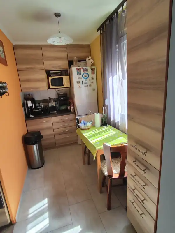 Eladó panellakás, Dunaújváros 1+3 szoba 60 m² 42.3 M Ft