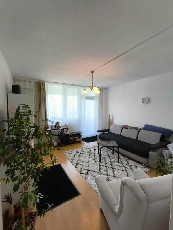 Eladó panellakás, Dunaújváros 2+1 szoba 62 m² 40.9 M Ft