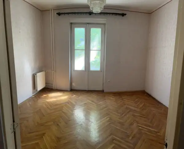 Eladó téglalakás, Dunaújváros 2 szoba 53 m² 19.5 M Ft
