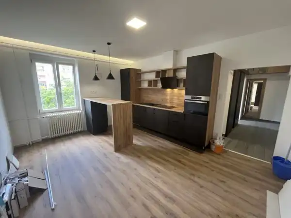 Eladó téglalakás, Dunaújváros 2+1 szoba 56 m² 42.9 M Ft