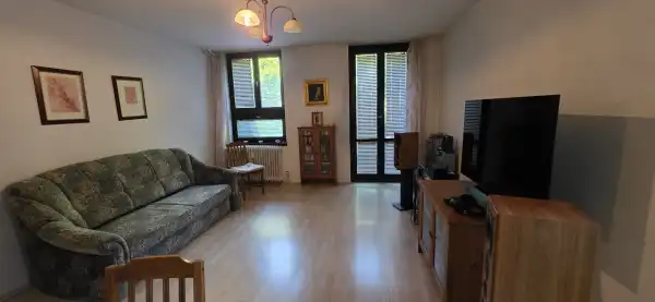 Eladó téglalakás, Dunaújváros 3 szoba 71 m² 42.5 M Ft